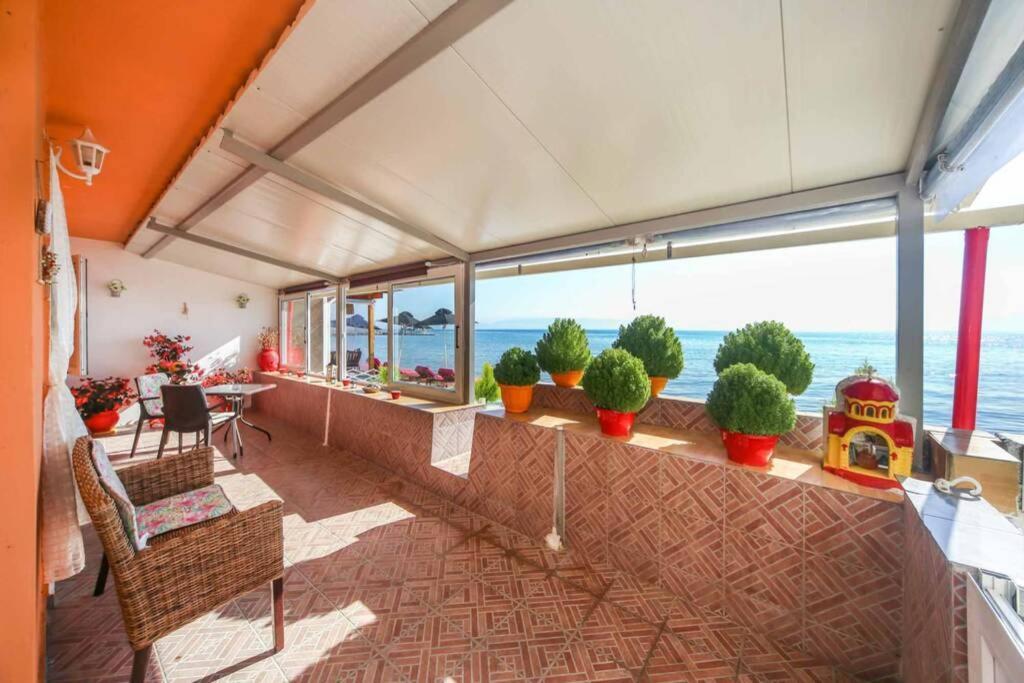 Elena Beach Apartment 메손기 외부 사진